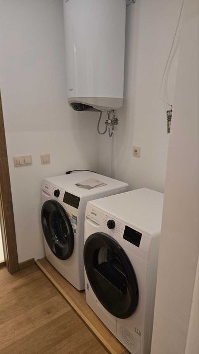 Дава се под наем Тристаен апартамент в София, Изток - 102 кв.м за 770 € - Снимка #4