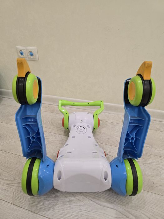 Толокар каталка Chicco