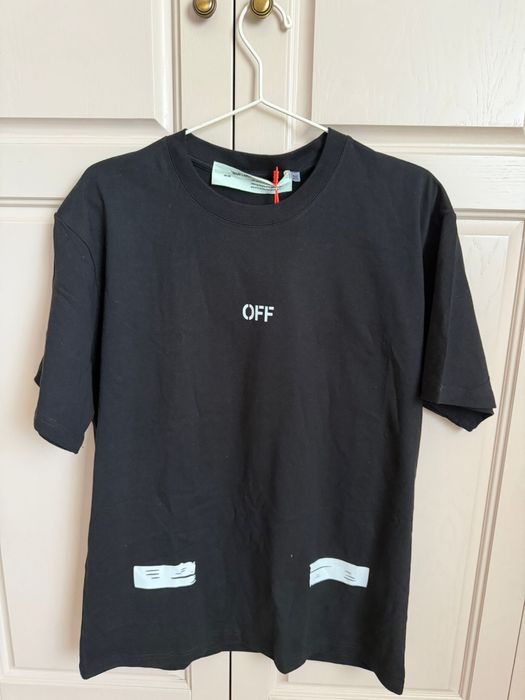 Tricou Off-White din 2013 , modelul ,, Seeing Things" de Virgil Abloh