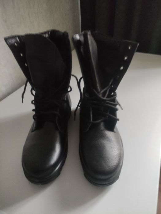 Берцы кожаные высокие