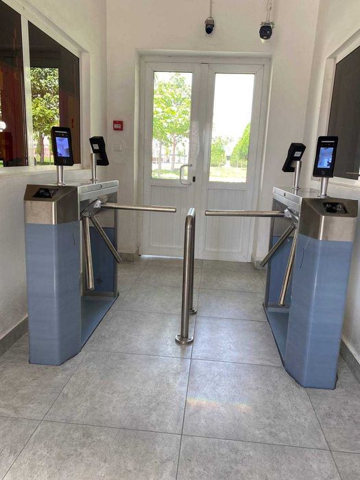 Турникет. Турникет трипод