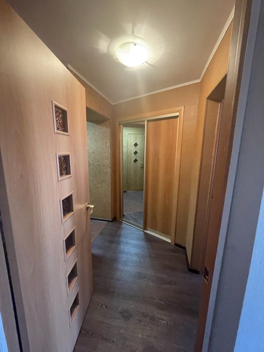 Продам 3-комнатную, 14 мкр!