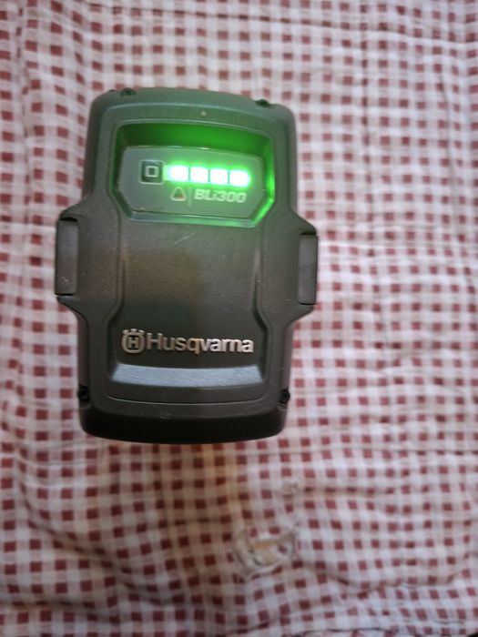 Acumulator husqvarna bli300 36w 9,36 ah profesional