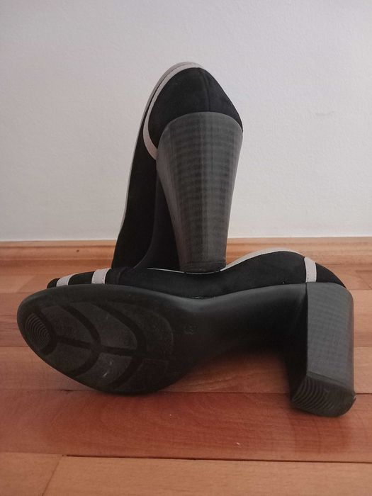 Pantofi din piele, mărimea 36