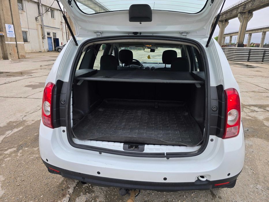 DACIA Duster 2010 — imagine 4
