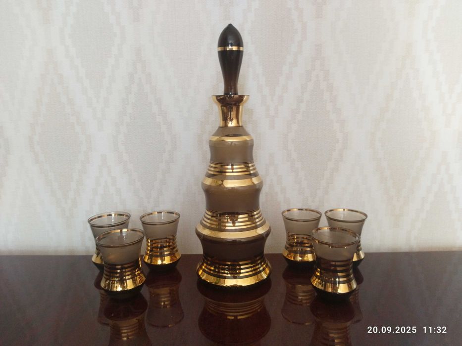 Графин и 6 стопок