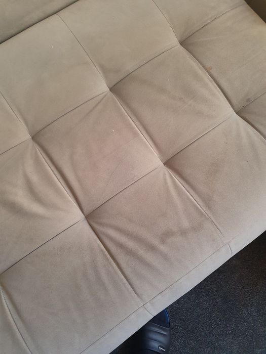 Разтегателен диван