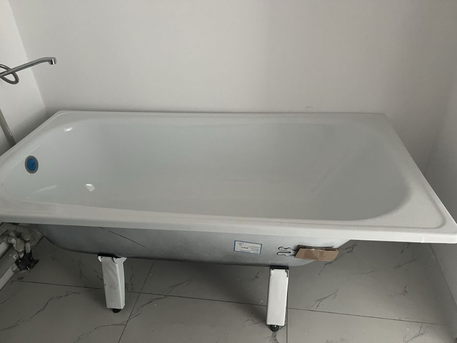Продам ванну, новая