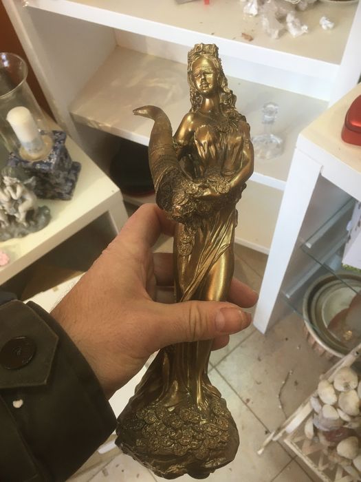 Чаши,сувенири,подаръци,декорация!