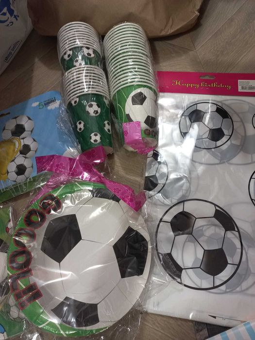 Фенски артикули тема футбол