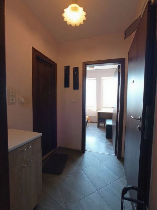 Дава се под наем Едностаен апартамент в Пловдив, Кършияка - 35 кв.м за 229.5 € - Снимка #4