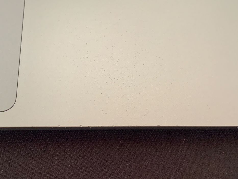 Macbook air 13.6 8/256 Starlight