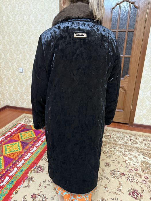 Сроочно продам верхную одежду