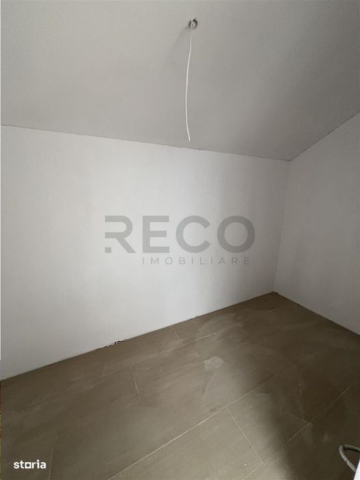 RECO casa 5 camere în Santandrei
