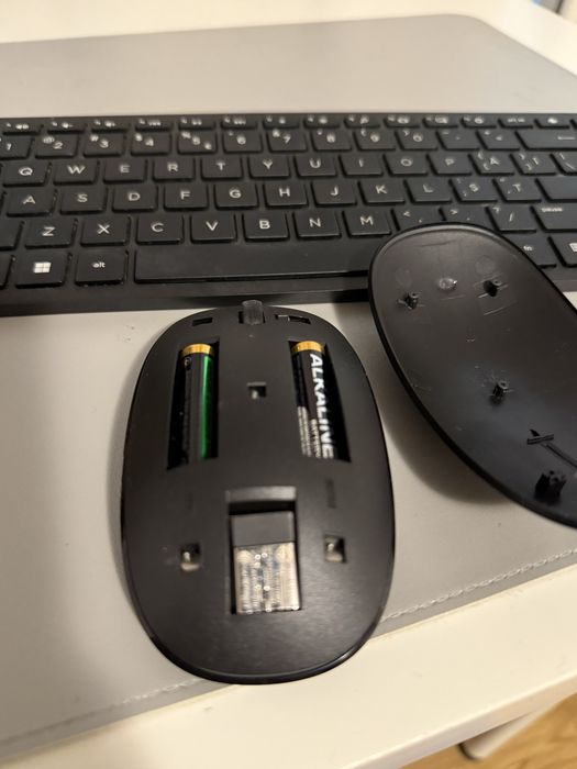 Kit mouse + tastatura wireless HP