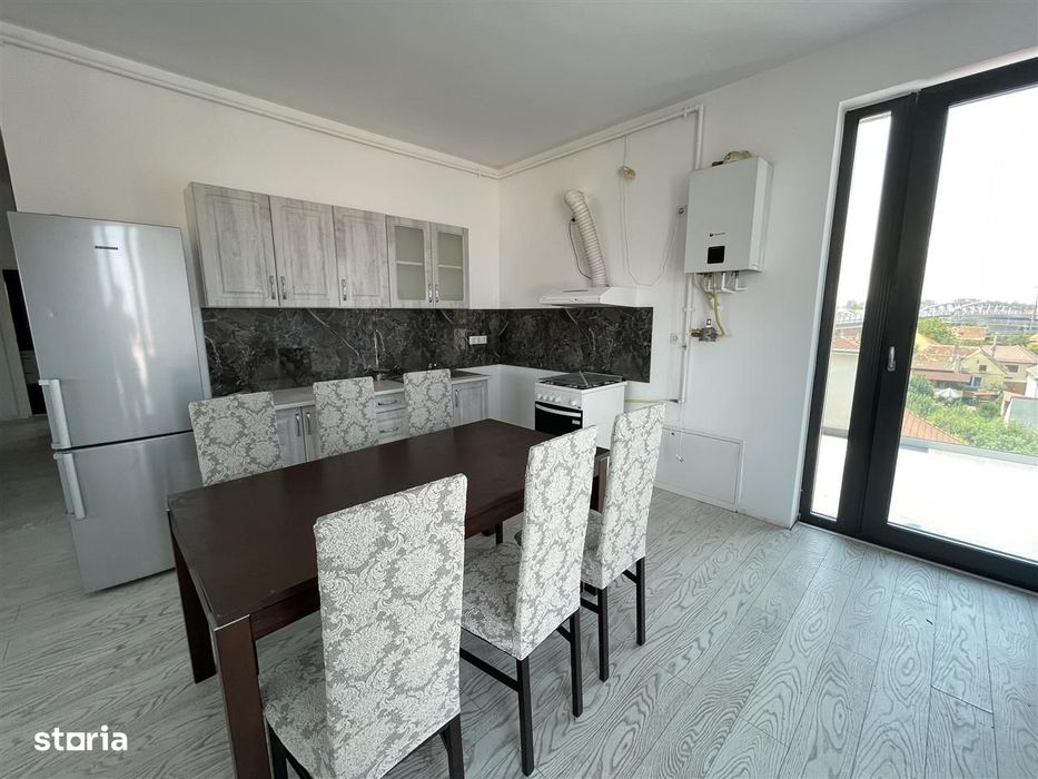 Penthouse 3 camere, 2 terase, parcare, Calea Surii Mici - de inchiriat — fotografia 1