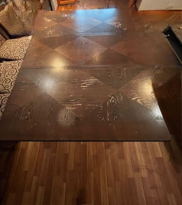 Стол раздвижной,  делается большим