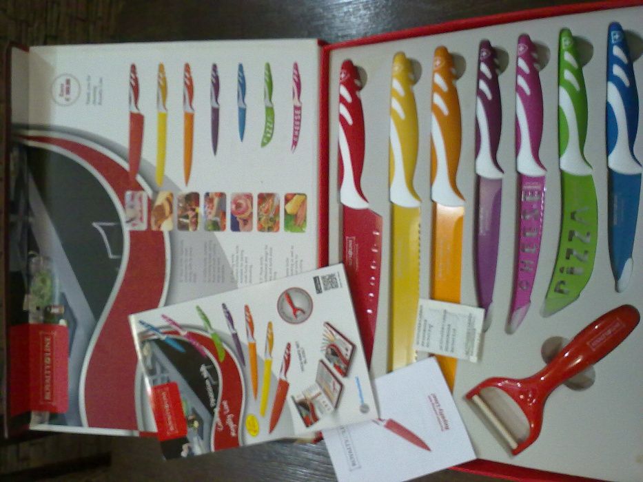 комплект ножове- ROYALTY & LINE