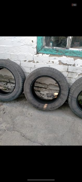 Шины летние, в хорошем состоянии