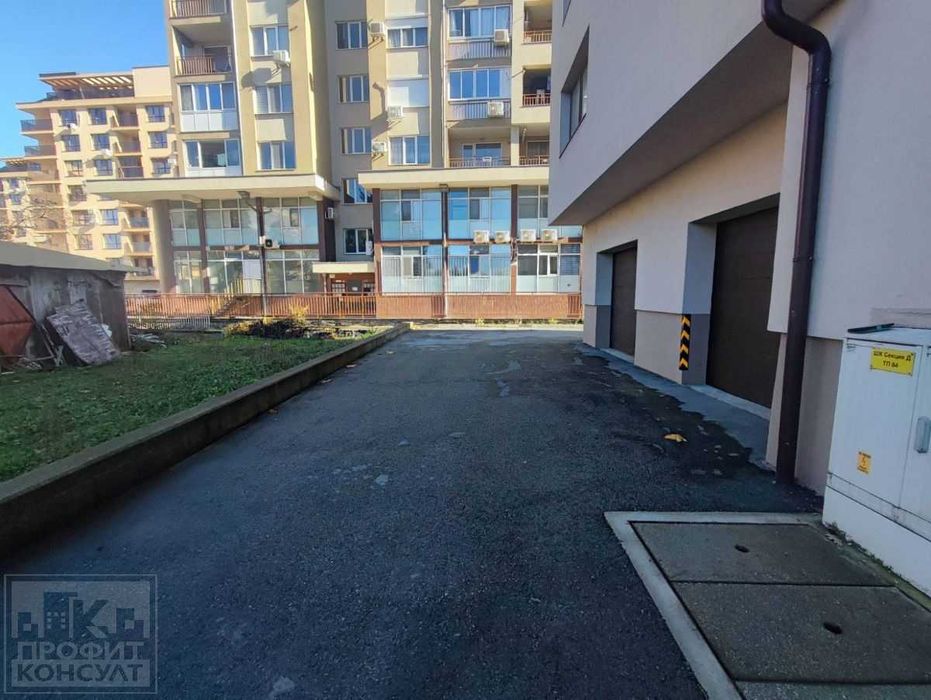 Продава се Двустаен апартамент в Велико Търново, Бузлуджа - 53 кв.м за 2038 €/кв.м - Снимка #8