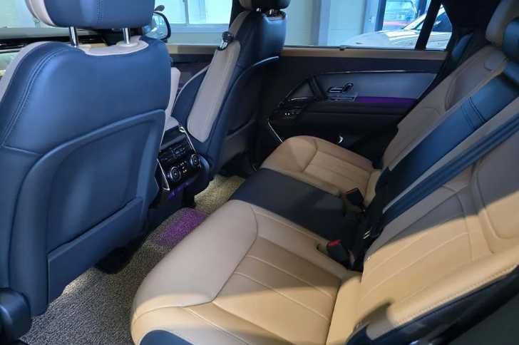 Range Rover Sport P550e