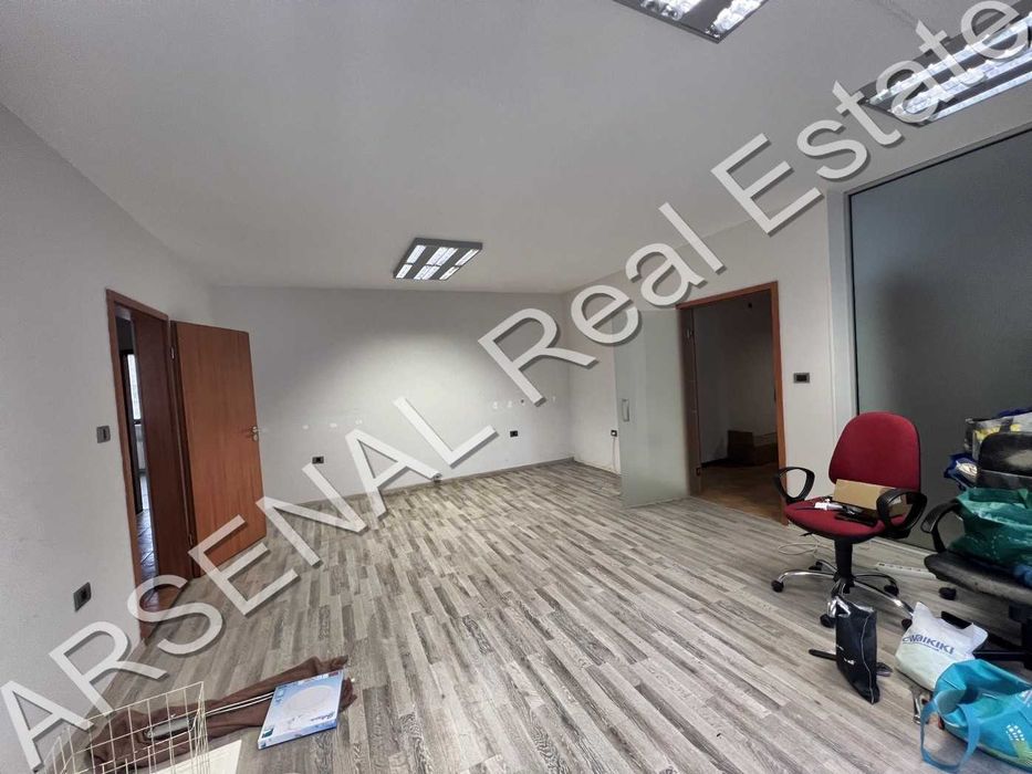 Четиристае апартамент под наем, Лозенец