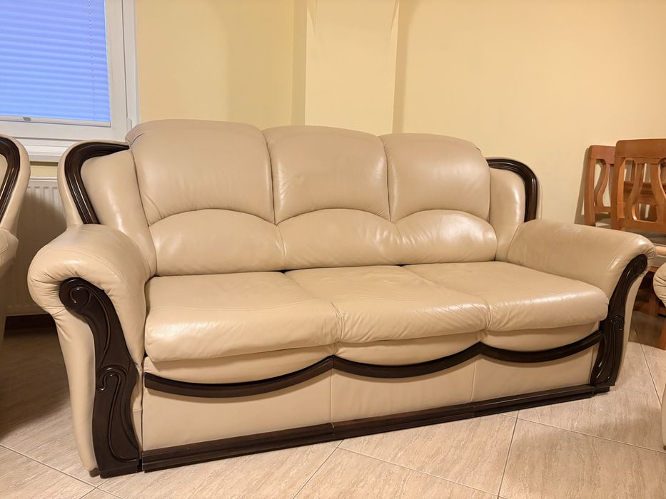 Set canapea cu doua fotolii