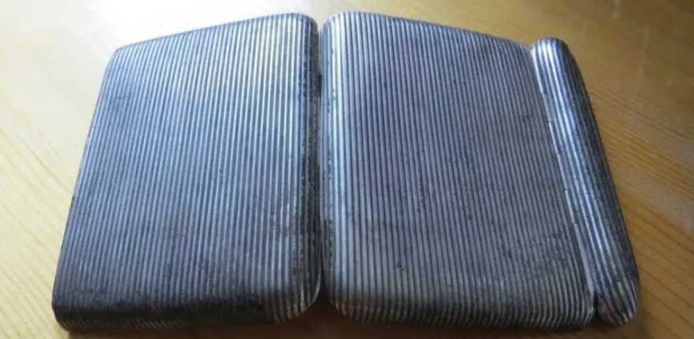 Veche,speciala. tabachera argint masiv 900 semnata disigner austriac