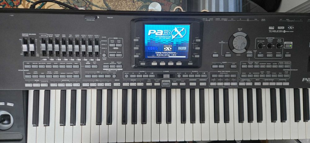 Korg Pa3x,256 ram