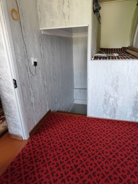 Бостонлик Азадбашда ховли сотилади 6 сотх 2 кават