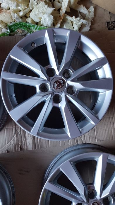 диски Toyota camry 70