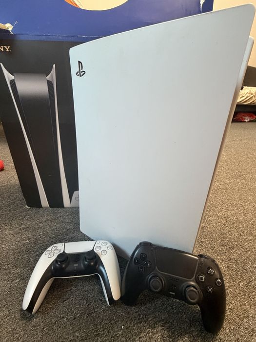 Oferta !! Play Station 5 ! 2 controlere ! Jocuri incluse Fifa 2026 / Mortal Kombat !