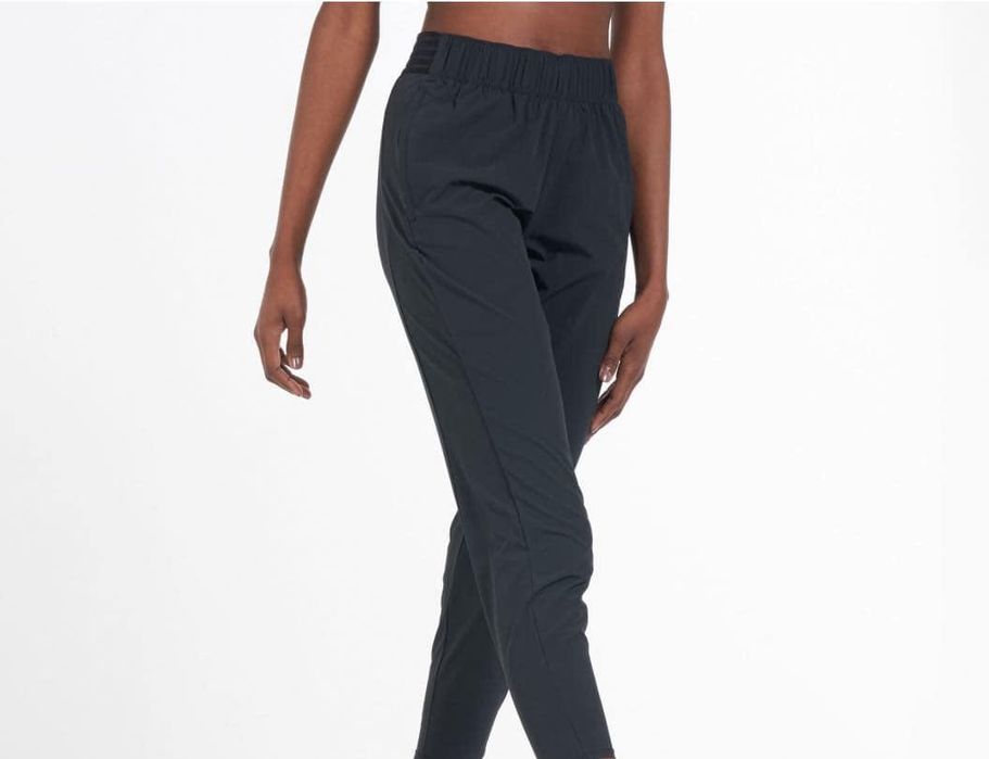 Дамска долница Nike DRI-FIT