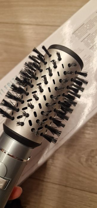 Vand perie rotativa babyliss