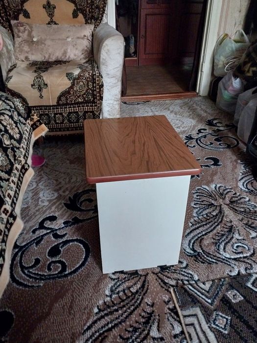 Табурет 4шт(б/у)