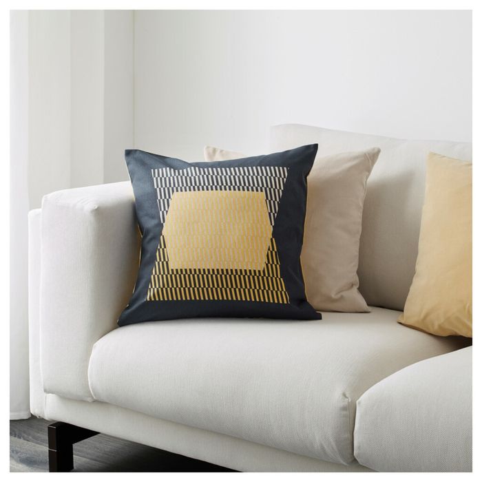 Стенни лампи Ikea, калъфки за възглавници