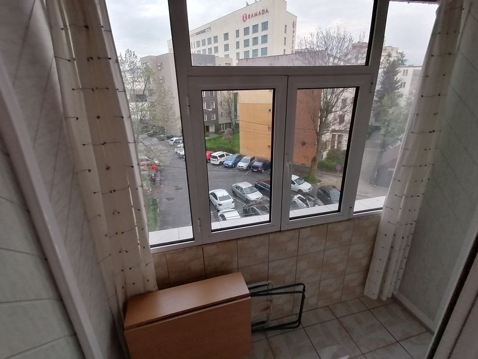 Inchiriez Apartament 2 camere