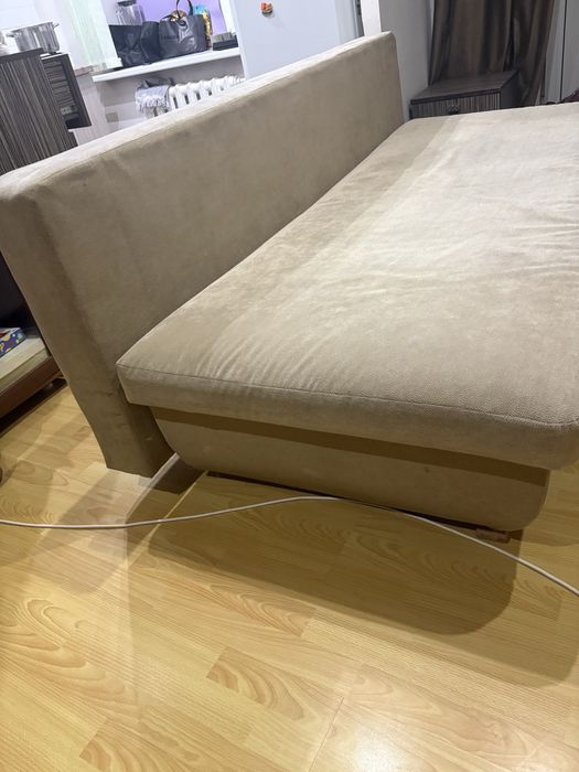 Продам диван в отличном состоянии