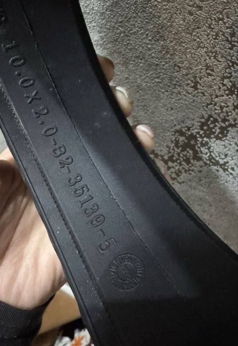 Anvelopă plină pentru trotinetă electrică