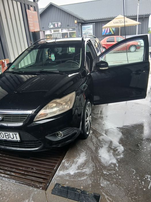Vând ford focus mk 2
