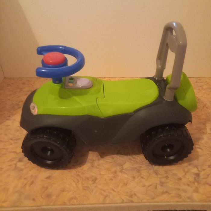 Детская машинка в хор состоянии