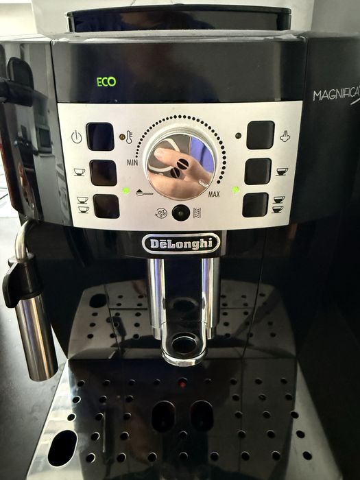 Espressor Delonghi Maginifica S