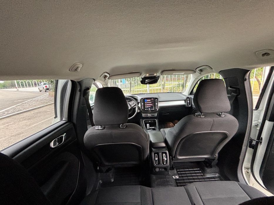 Volvo XC40 D3 AWD Momentum – 2019 | 140.000 km | 18.500 €