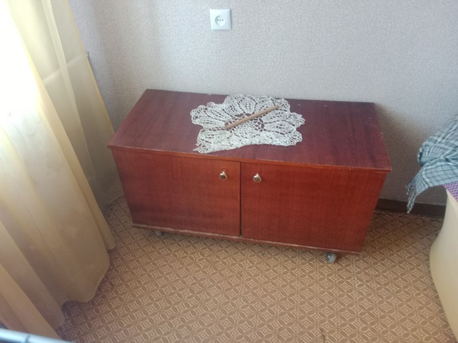 Продам тумбу на дачу