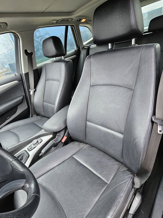 BMVW X1  2.0  xDrive