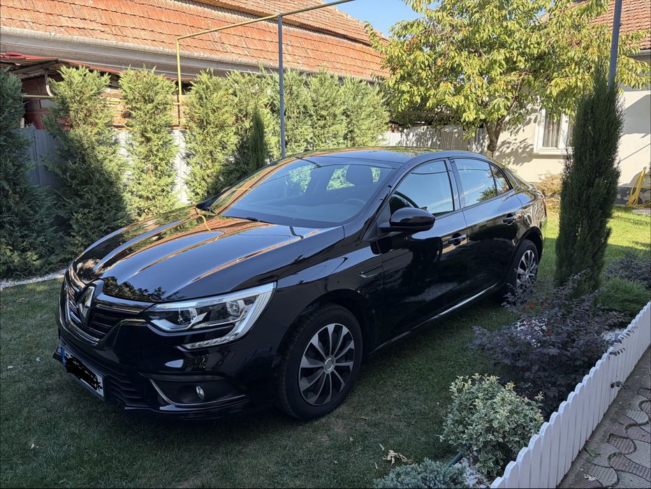 RENAULT Megane 2020 — imagine 2