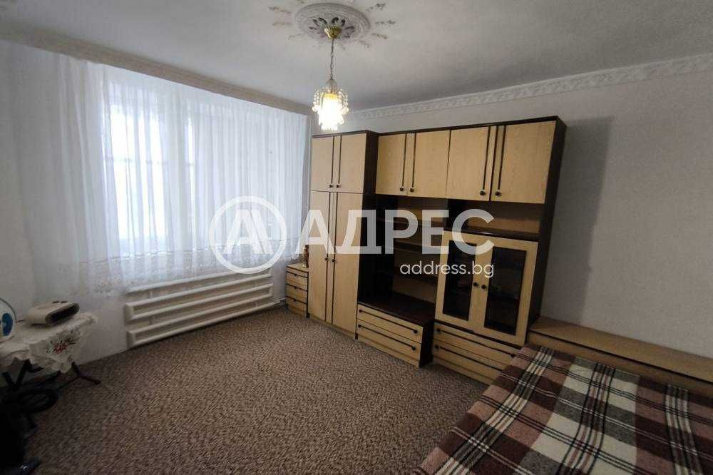 Двустаен апартамент под наем в близост до "Кауфланд"