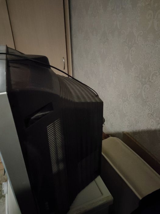 Телевизор LG обычный