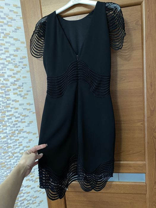 Продам шикарные Платья