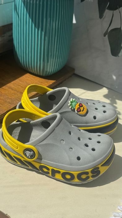 Продам crocs, кроксы